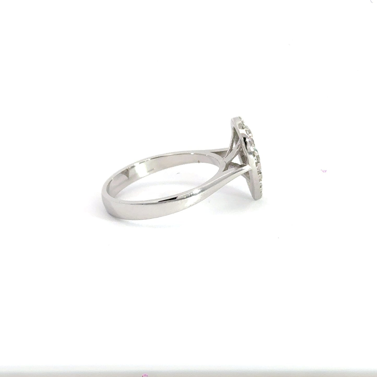 18CT White Gold Diamond Teardrop Ring Aces Jewellers