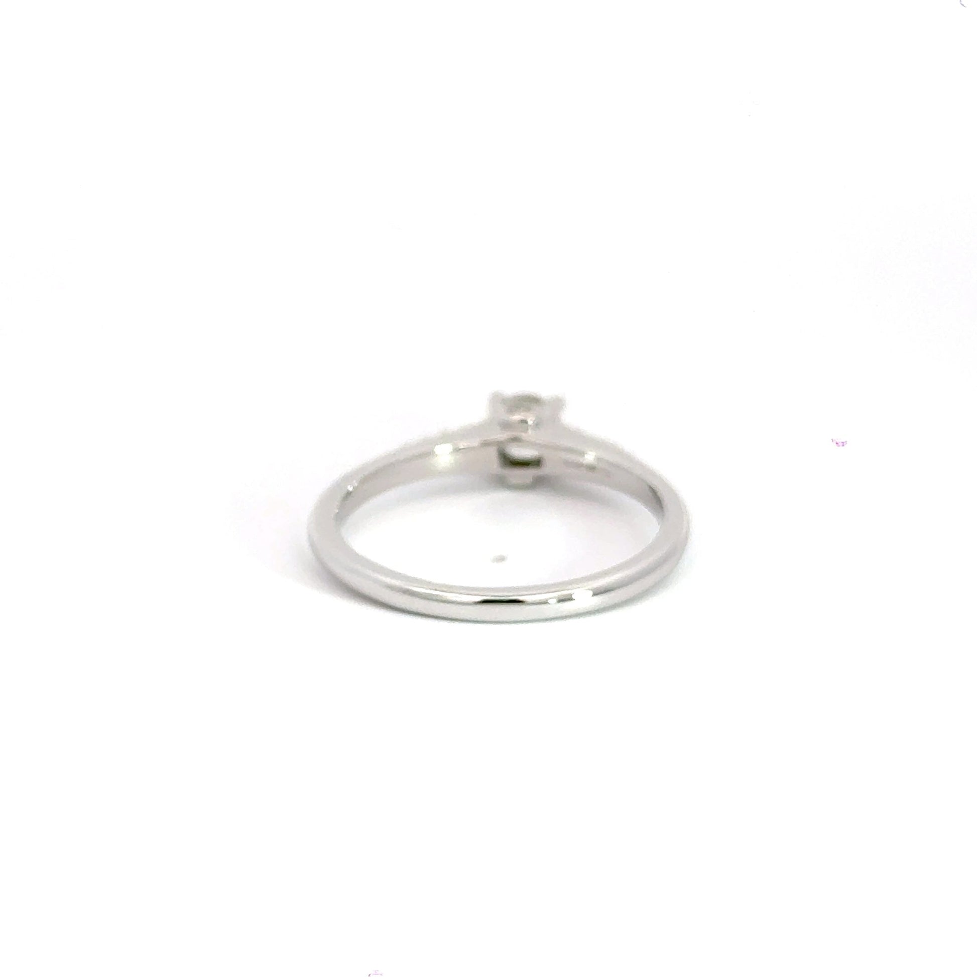 18CT White Gold Diamond Solitaire Aces Jewellers