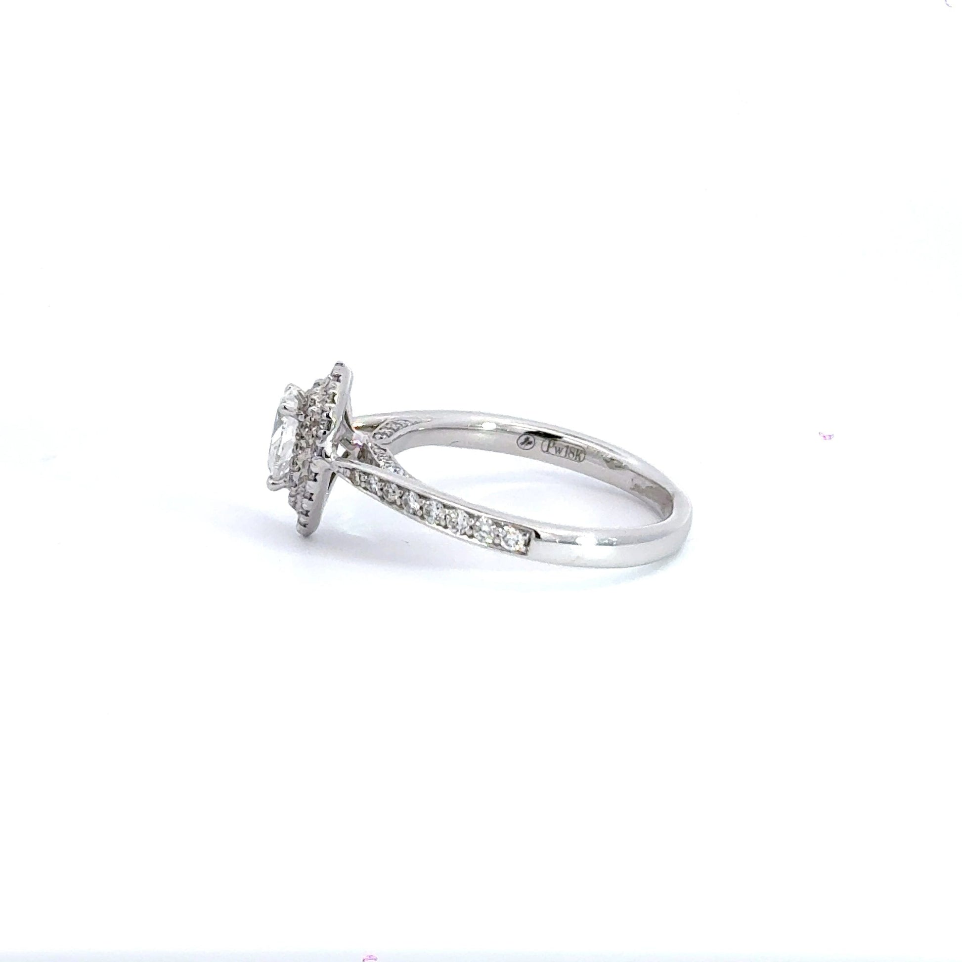 18CT White Gold Teardrop Diamond Ring Aces Jewellers