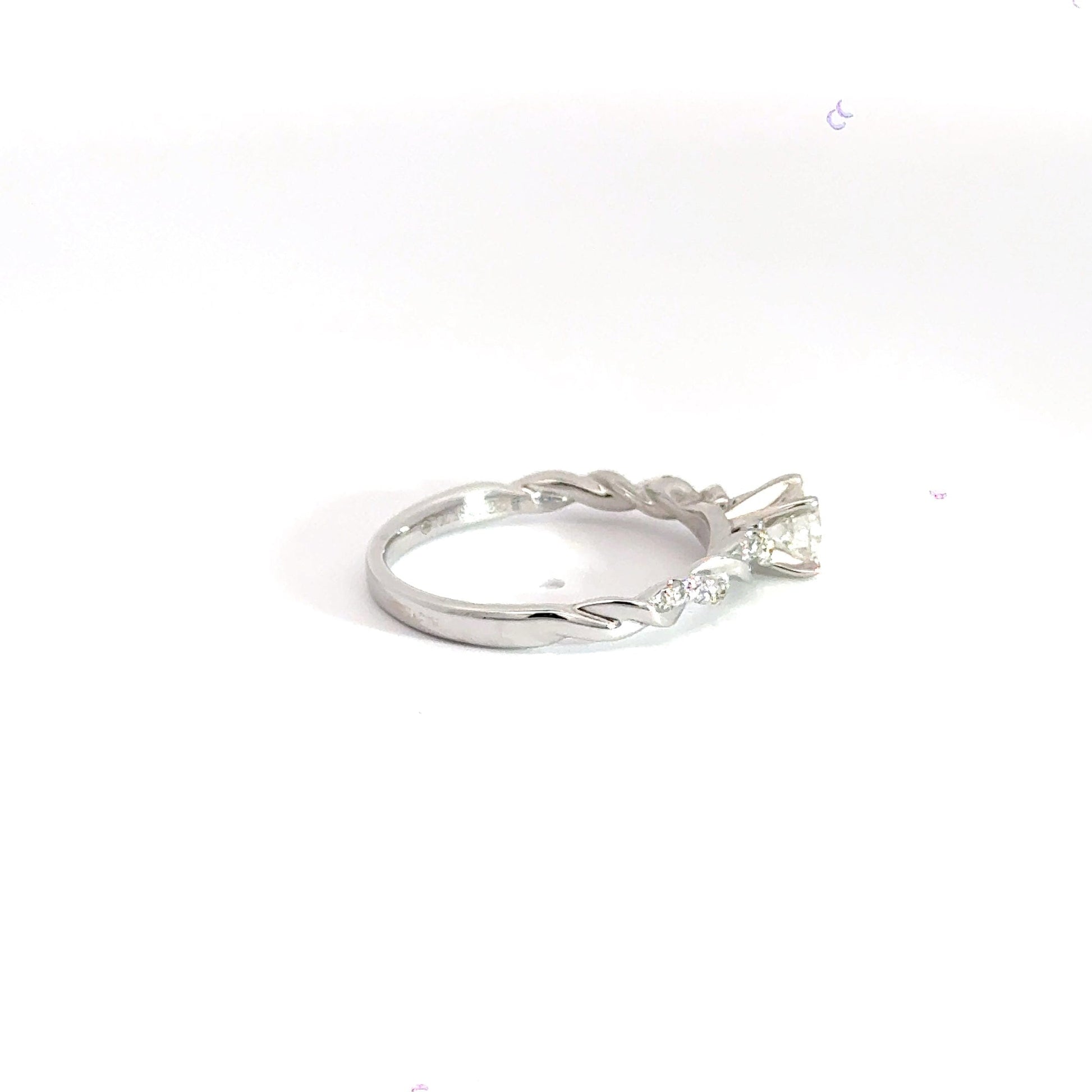 18CTW/G SOL 0.40CT CENTRE DIA 0.50CT TOTAL G/SI2 Aces Jewellers