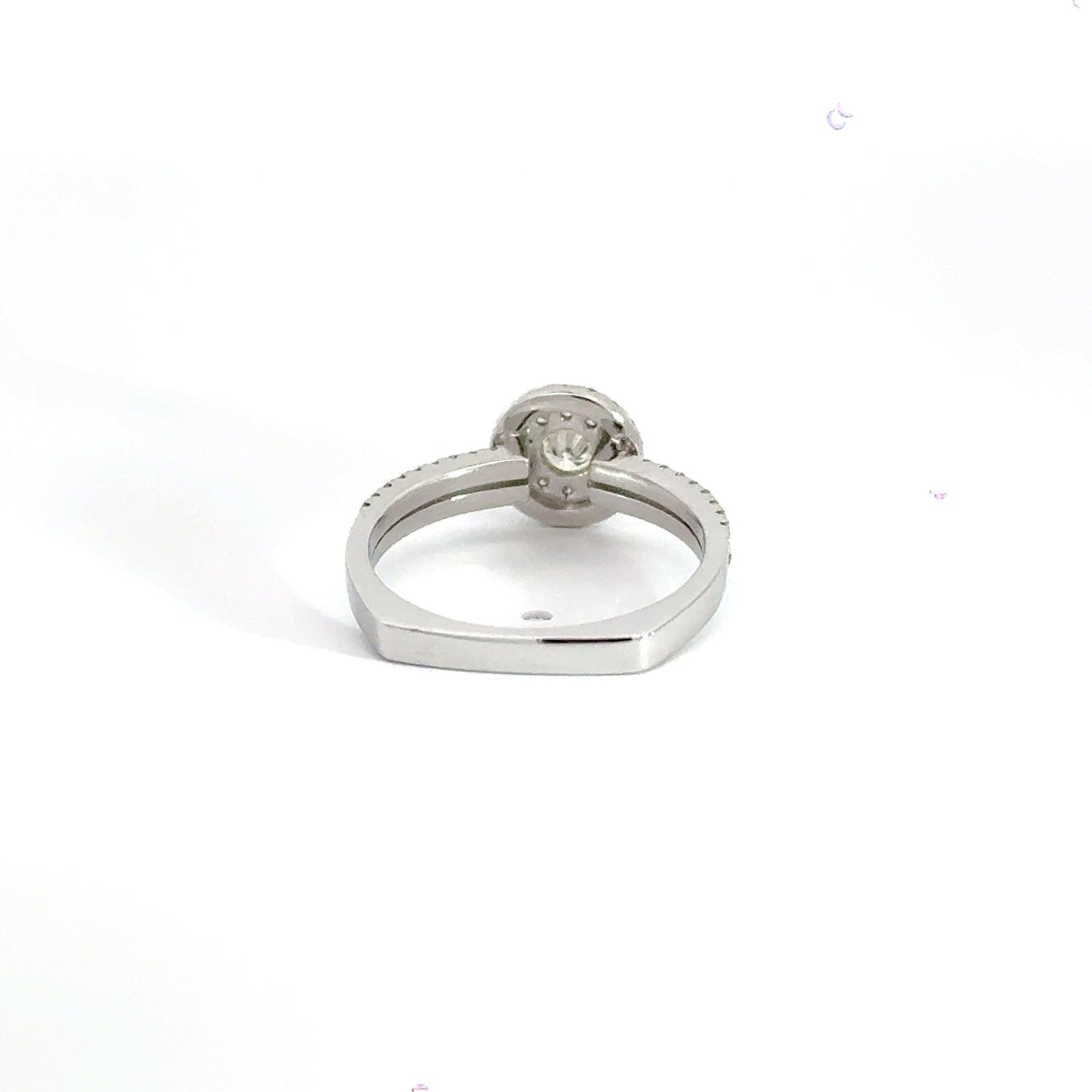 18CT White Gold Diamond Round Halo Split Shoulders Ring Aces Jewellers