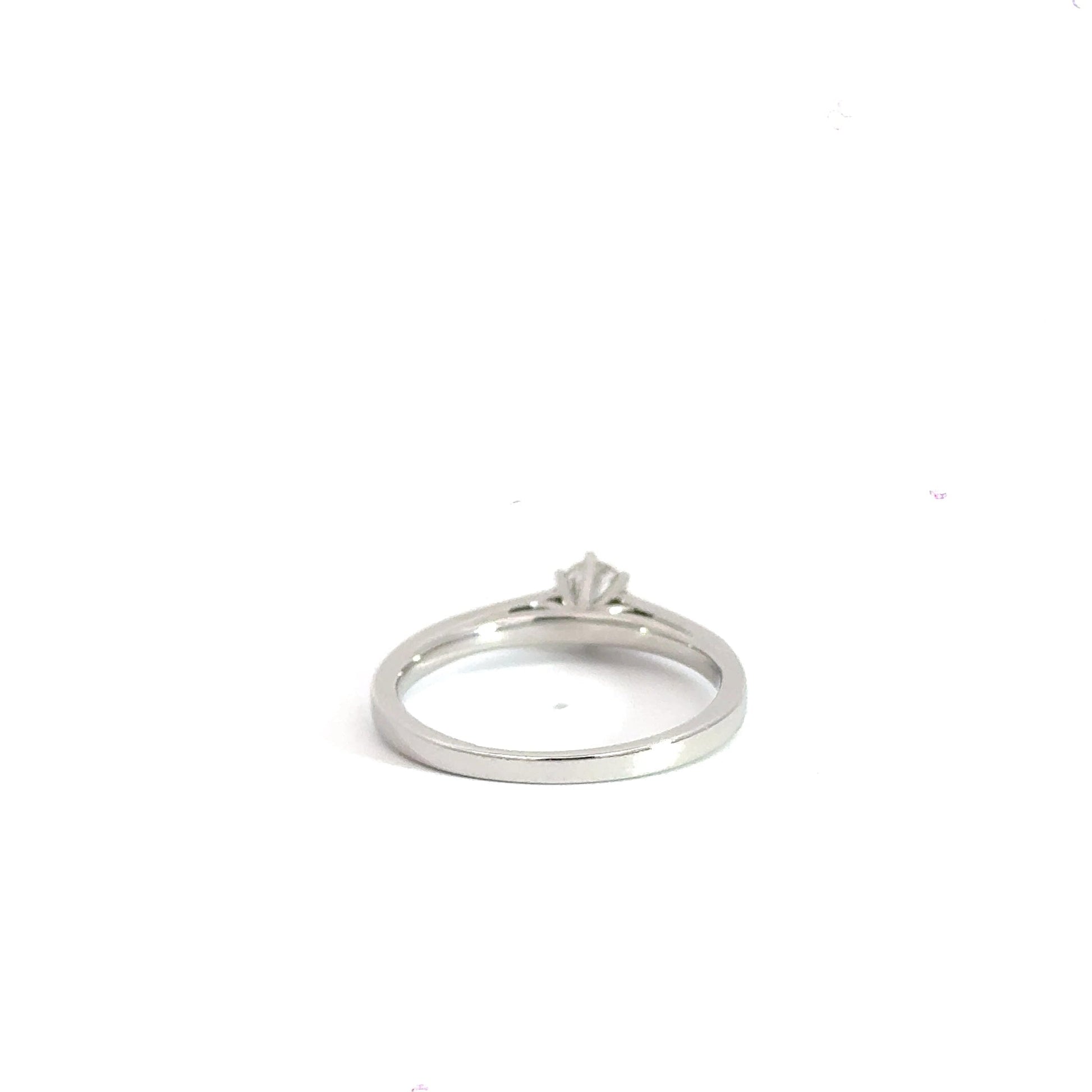 18CT White Gold Diamond Ring Aces Jewellers
