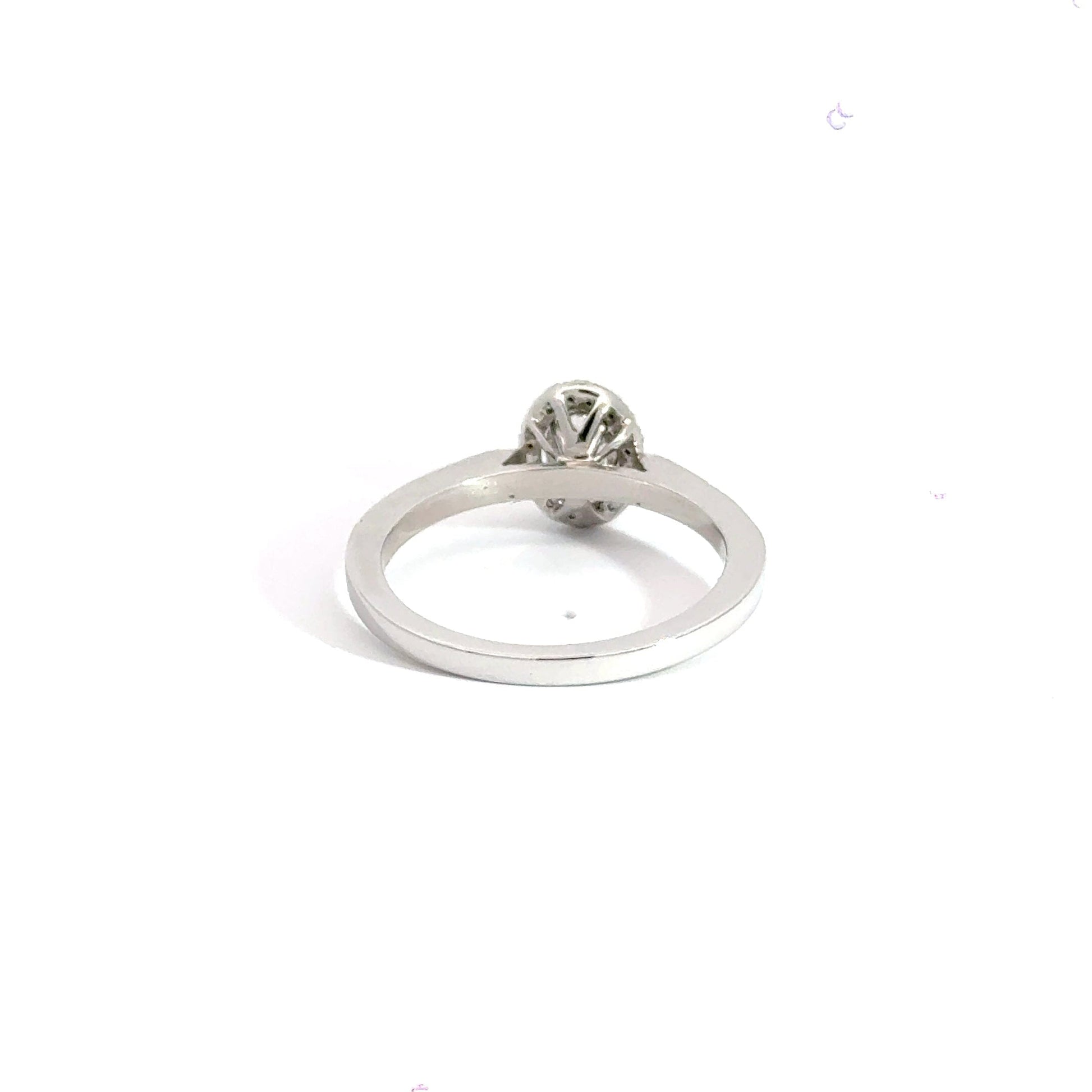 18CT White Gold Halo Diamond Ring Aces Jewellers