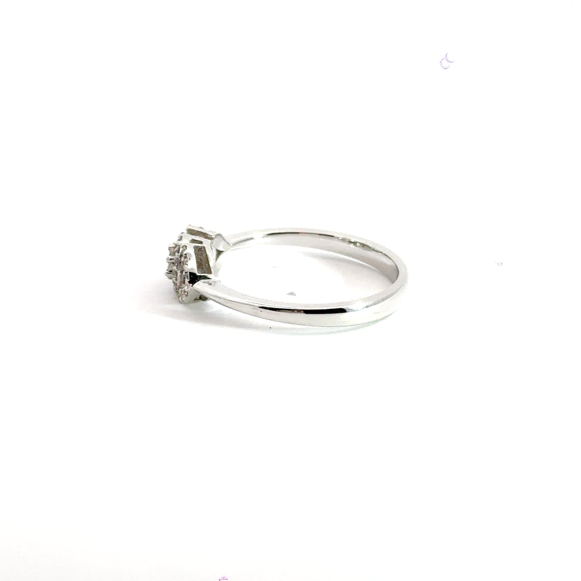 18CT White Gold Diamond Ring Trilogy Aces Jewellers