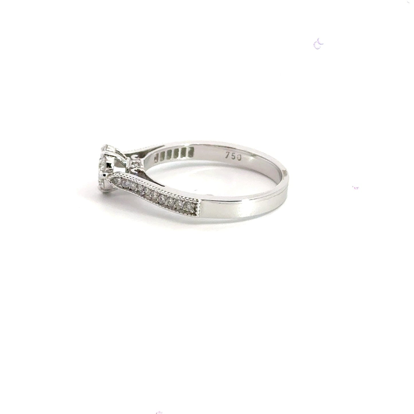 18CT White Gold Diamond Ring Aces Jewellers