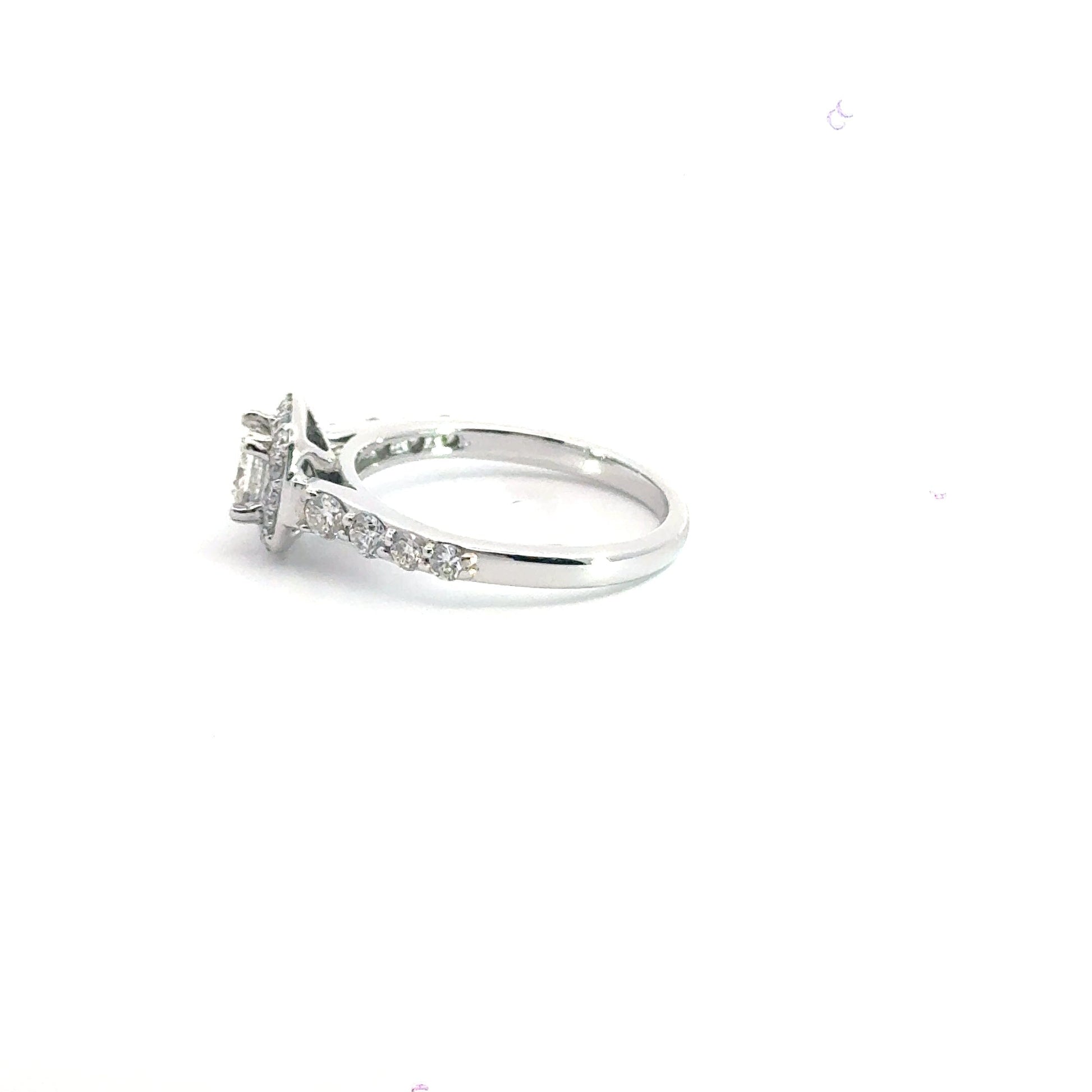 18CT White Gold Diamond Halo Ring Aces Jewellers