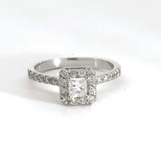 18CT White Gold Halo Diamond Ring Aces Jewellers