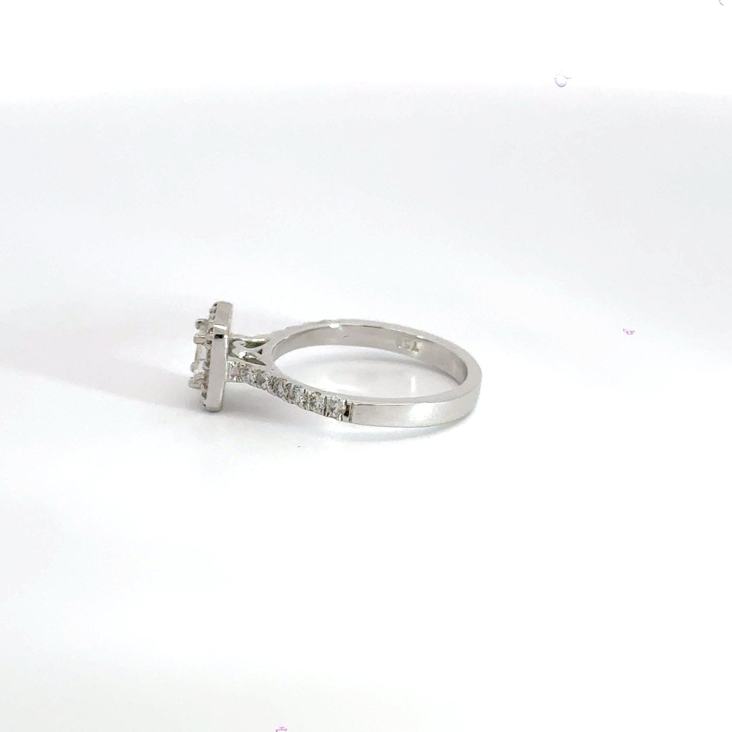 18CT White Gold Halo Diamond Ring Aces Jewellers