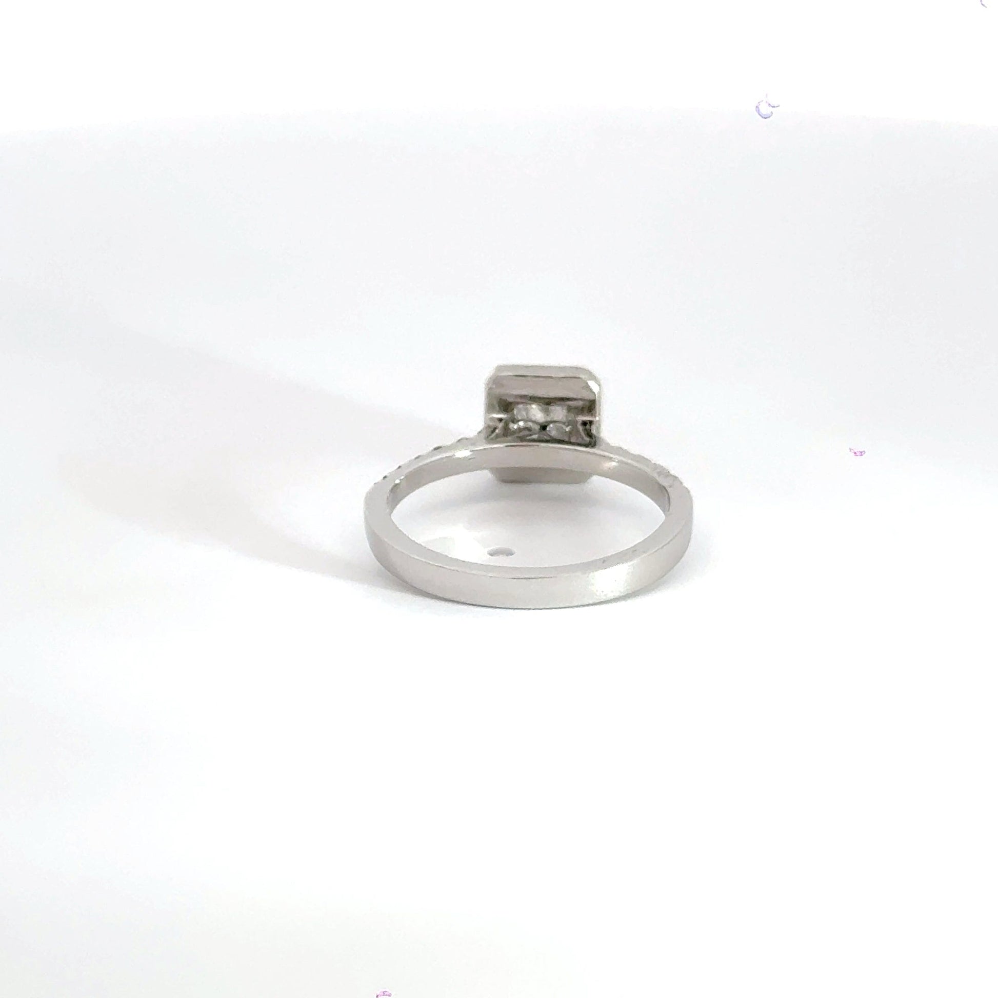 18CT White Gold Halo Diamond Ring Aces Jewellers