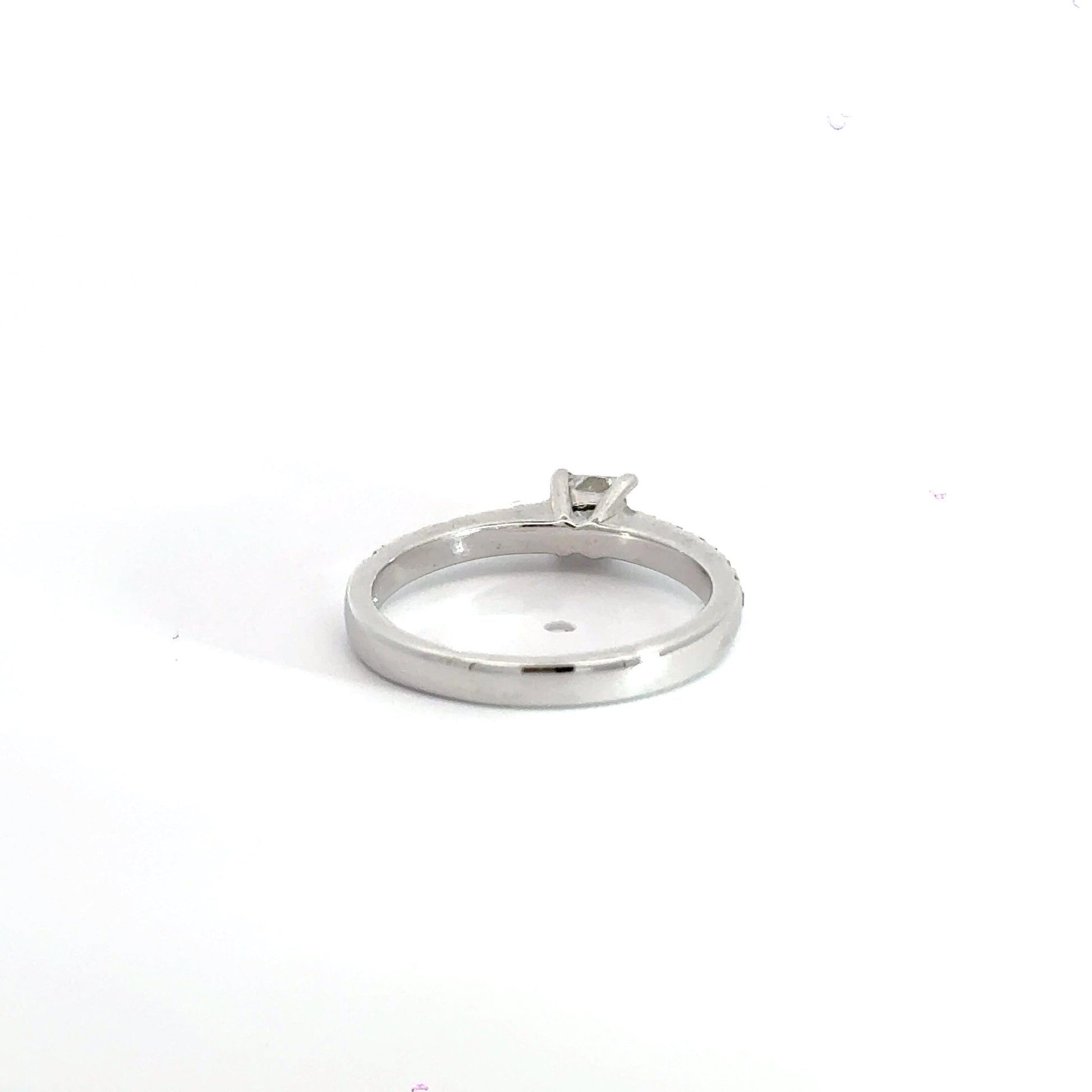 18CT White Gold Solitaire Diamond Ring Aces Jewellers