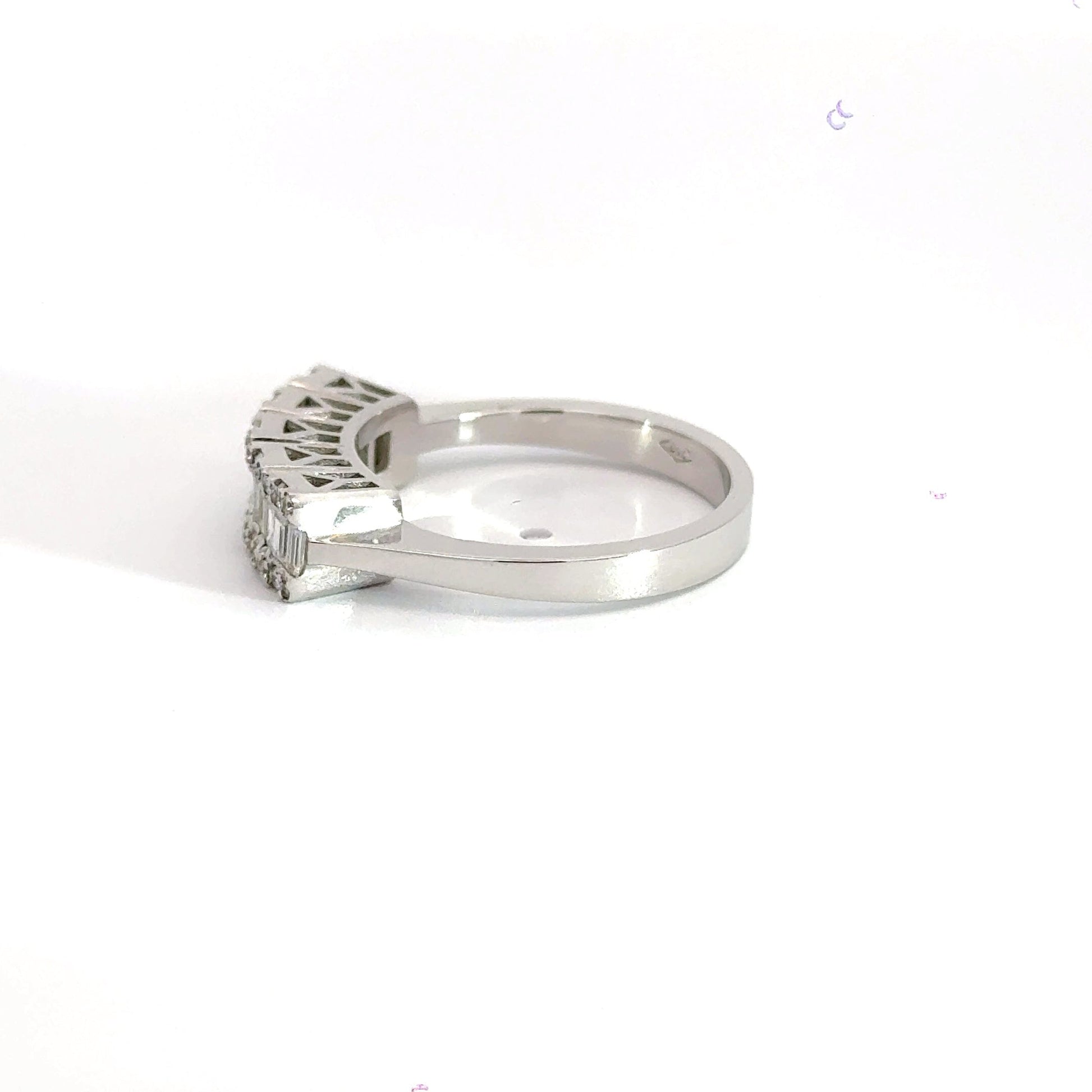 18CT White Gold Diamond Ring Halo Aces Jewellers