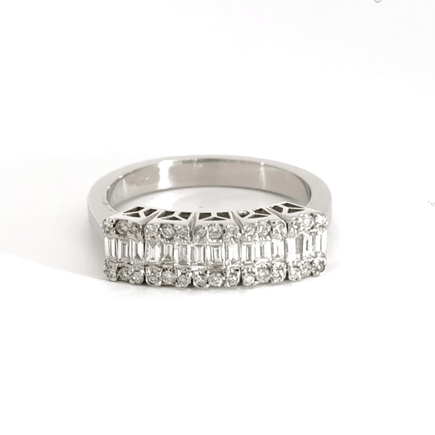 18CT White Gold Diamond Ring Halo Aces Jewellers
