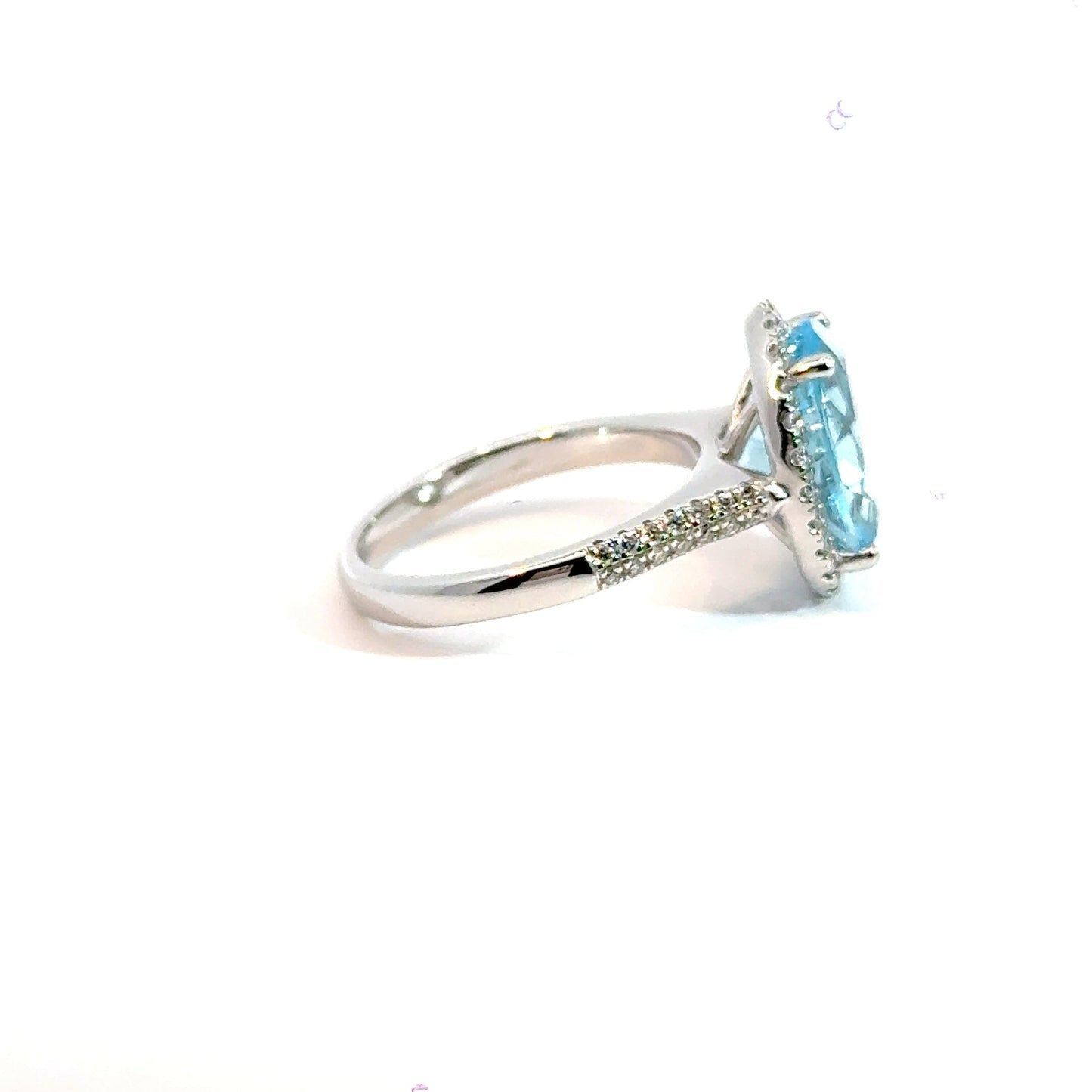 9CT White Gold Diamond & Topaz Ring Aces Jewellers