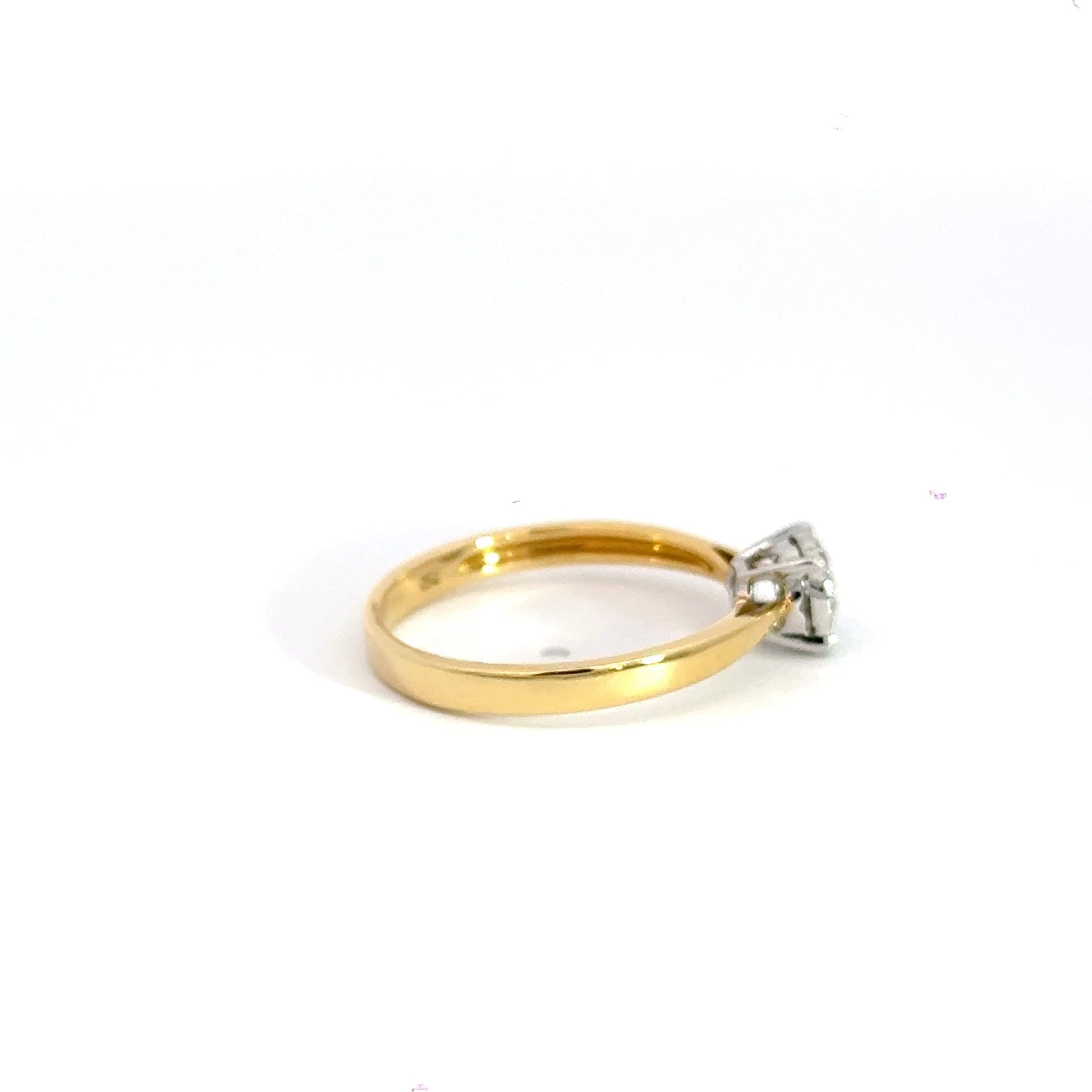 18CT Gold Diamond Ring Aces Jewellers