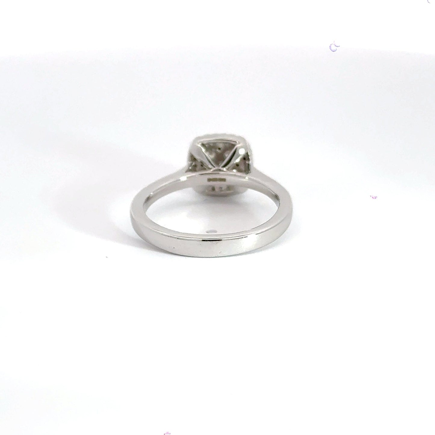 18CT White Gold Halo Diamond Ring Aces Jewellers