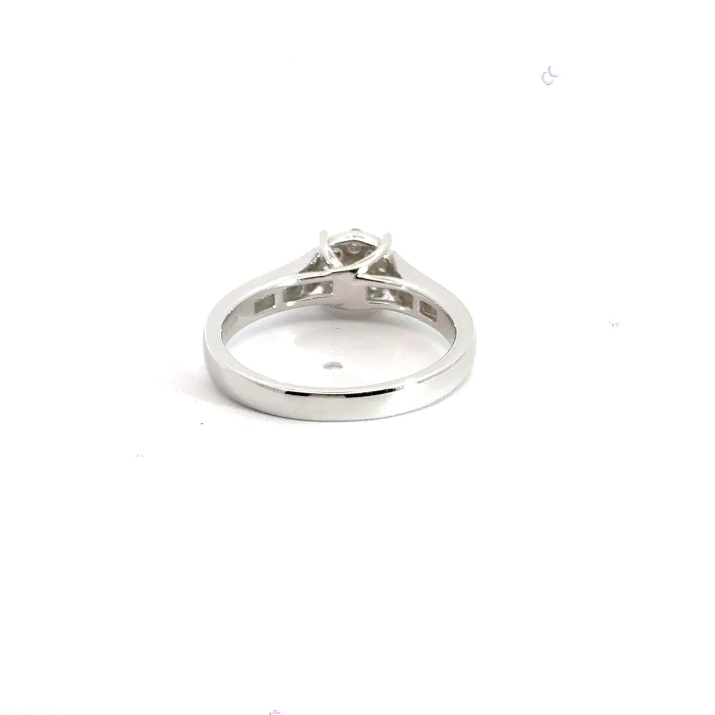 9CT White Gold Cluster Diamond Ring Aces Jewellers