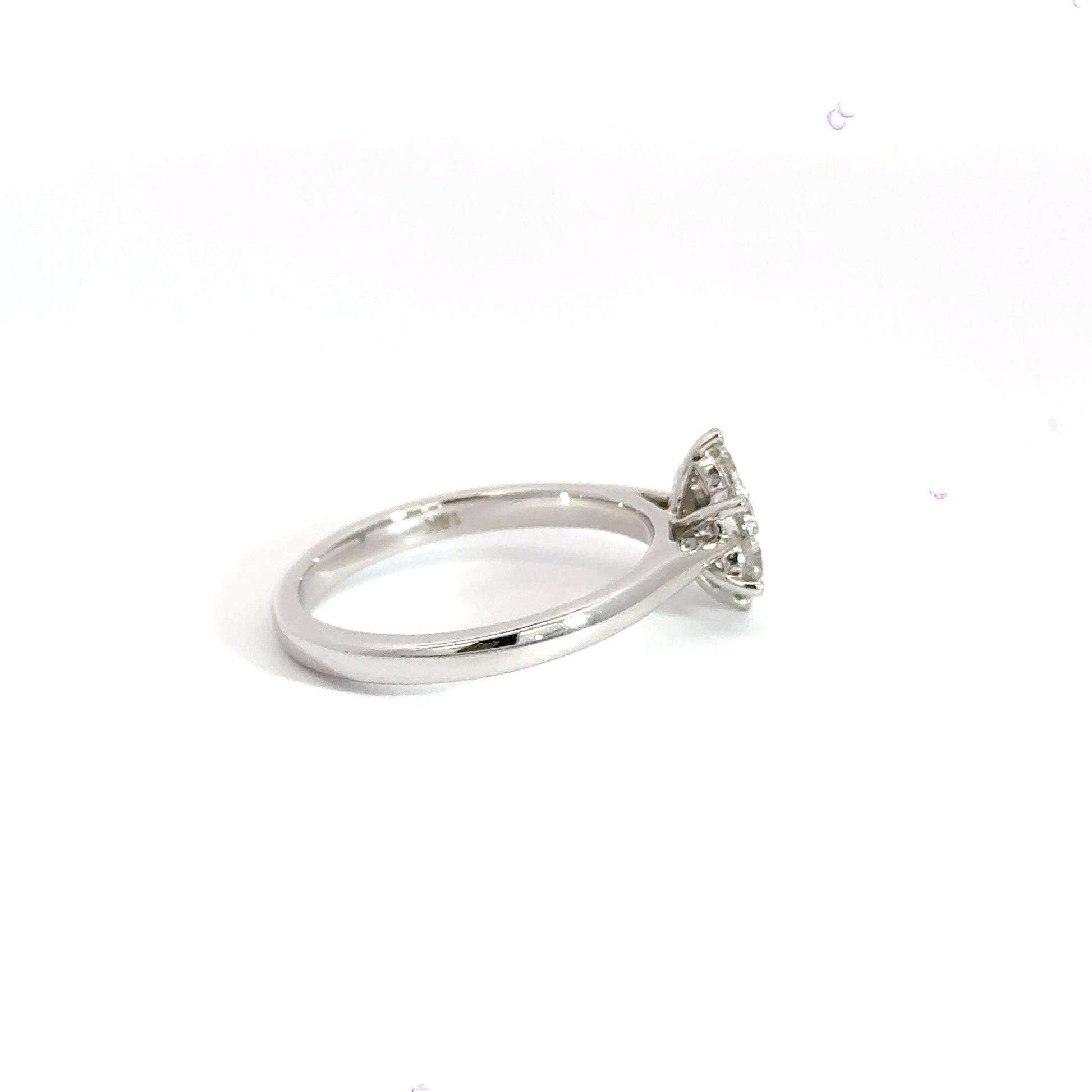 18CT White Gold Diamond Daisy Ring Aces Jewellers