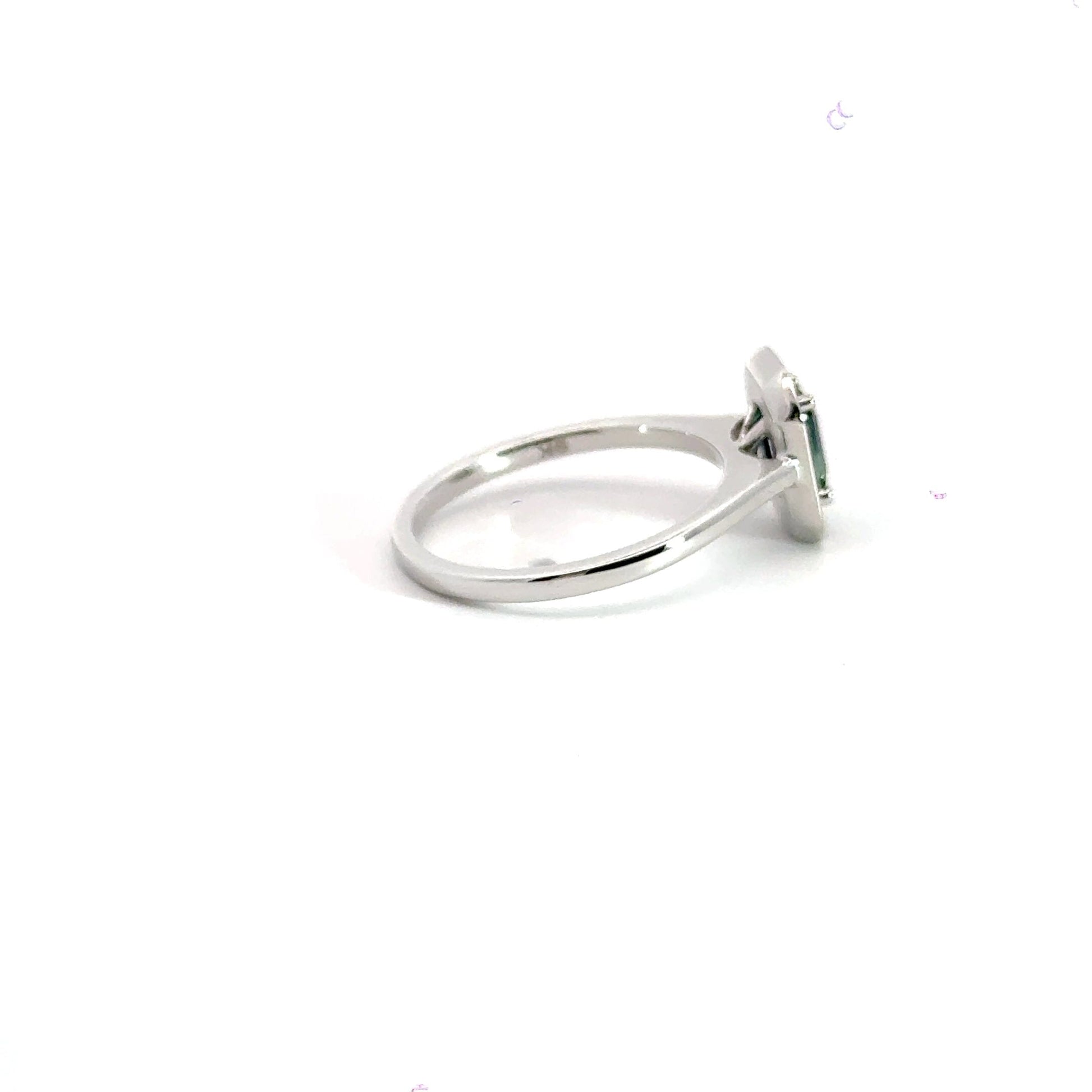 9CT White Gold Sapphire Diamond Ring Aces Jewellers