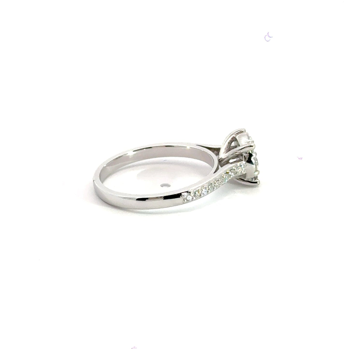 18CT White Gold Cluster Ring Aces Jewellers