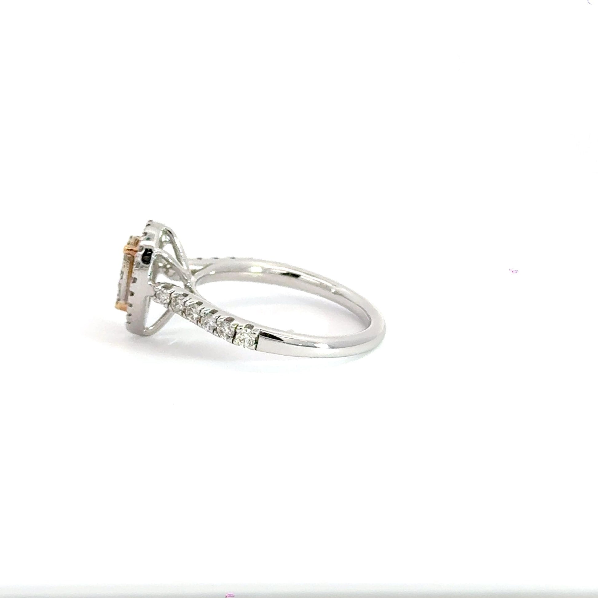 18CT White Gold Teardrop Diamond Ring Aces Jewellers