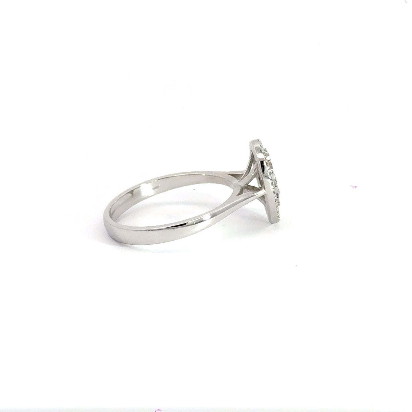 18CT White Gold Diamond Teardrop Ring Aces Jewellers 