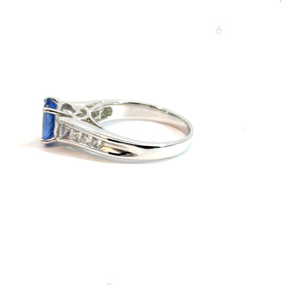 18CT White Gold Diamond & Tanzanite Ring Aces Jewellers 