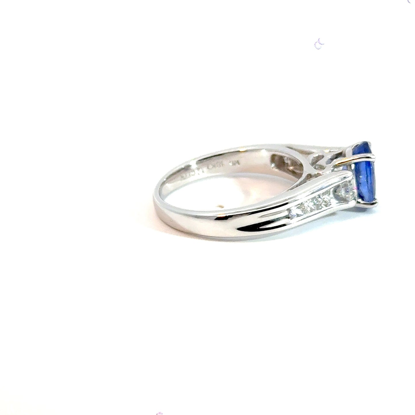 18CT White Gold Diamond & Tanzanite Ring Aces Jewellers 