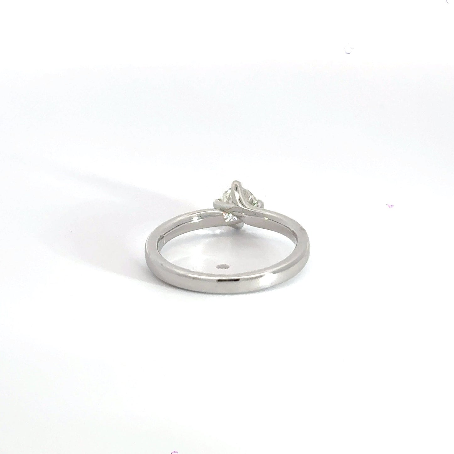 18CT White Gold Diamond Solitaire Ring Aces Jewellers 