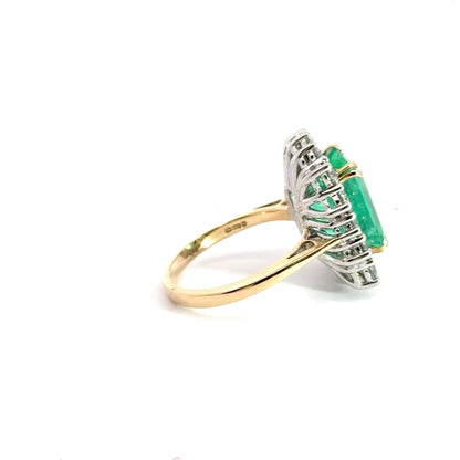 18CT Yellow Gold 5.05CT Columbian Emerald Ring & 2.00CT Diamonds Cluster Aces Jewellers 