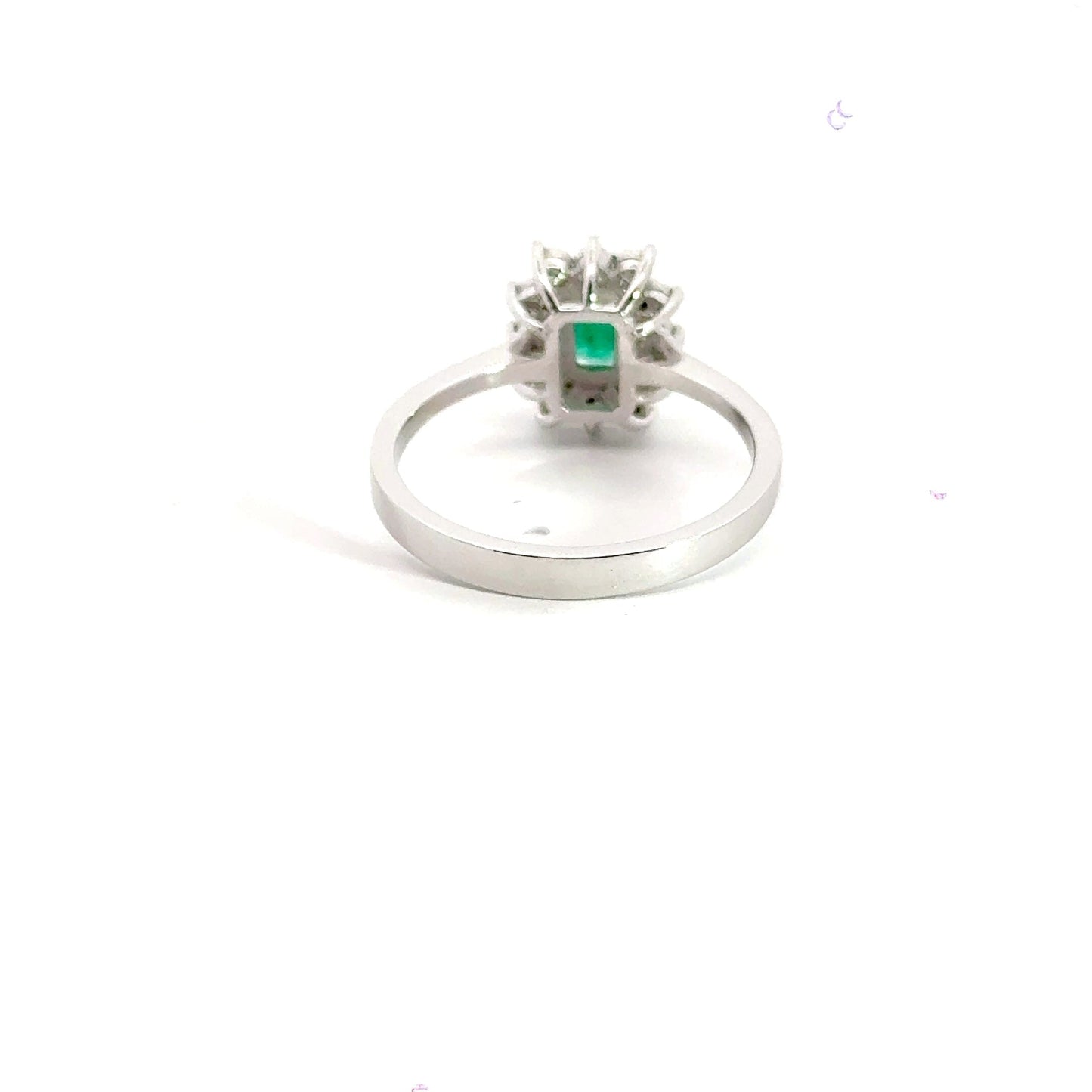 18CT White Gołd 1.00CT Emerald Diamond Aces Jewellers 