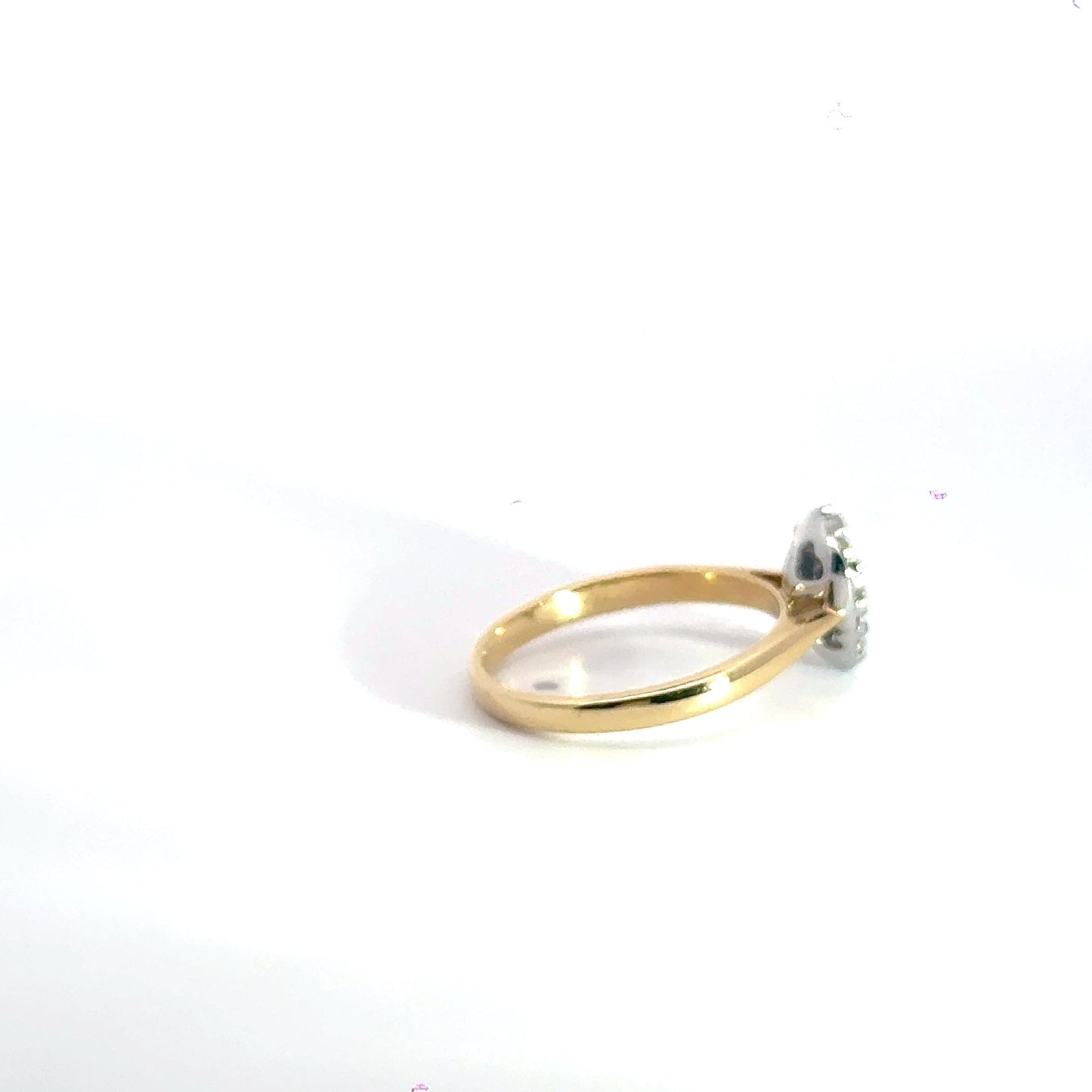 18CT Yellow Gold Diamond Teardrop Ring Aces Jewellers 