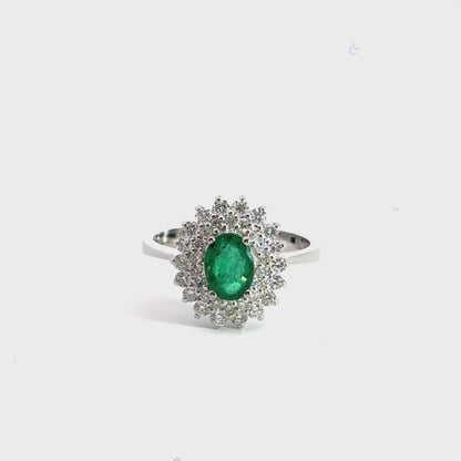 18CT White Gold Cluster Diamond & Emerald 1.25CT Ring