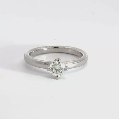 18CT White Gold Diamond Solitaire Ring